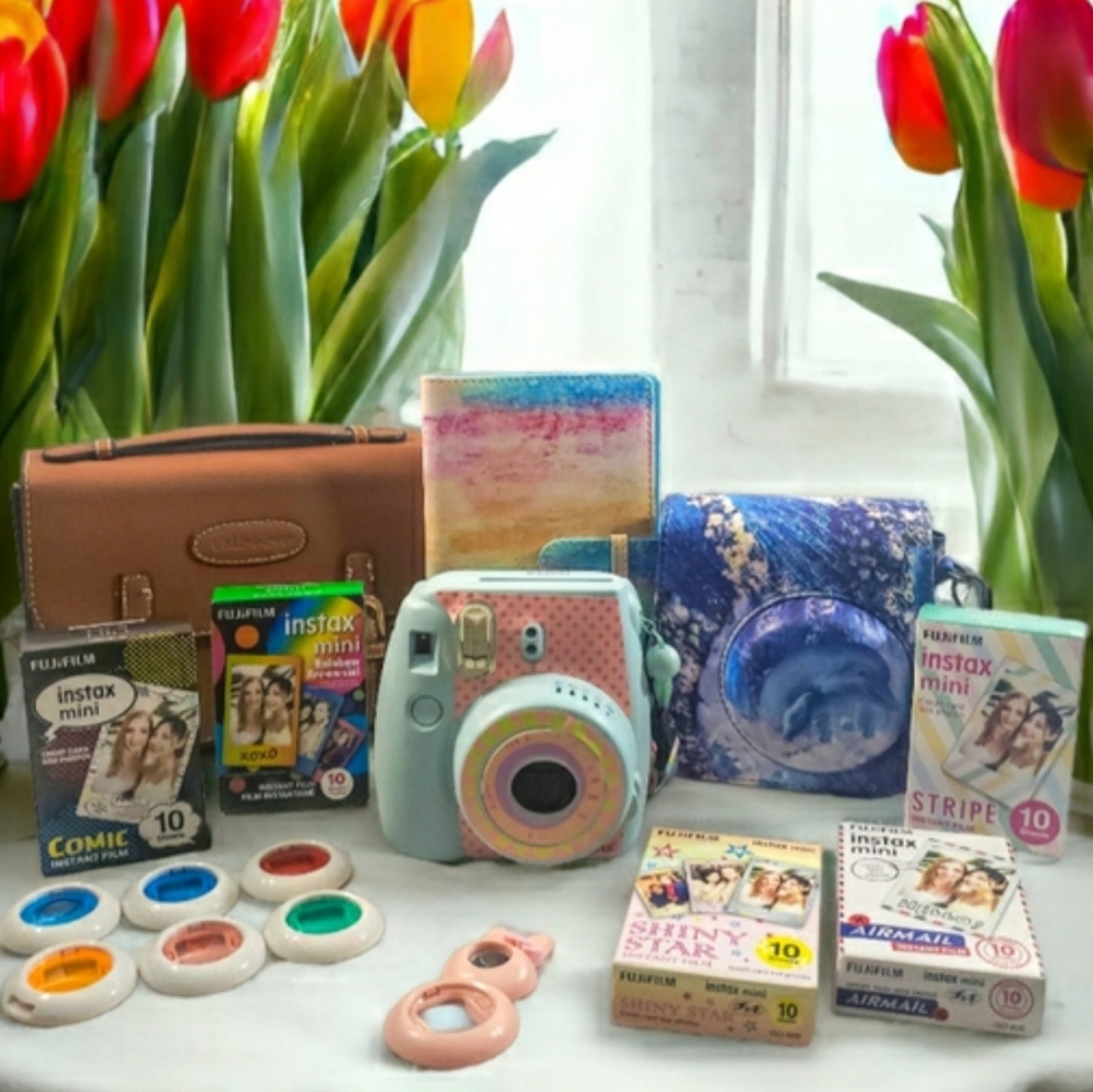 EPIC DEAL🎄FUJIFILM INSTAX MINI 9 INSTANT CAMERA IN MINT GREEN WITH FILM/BUNDLE
